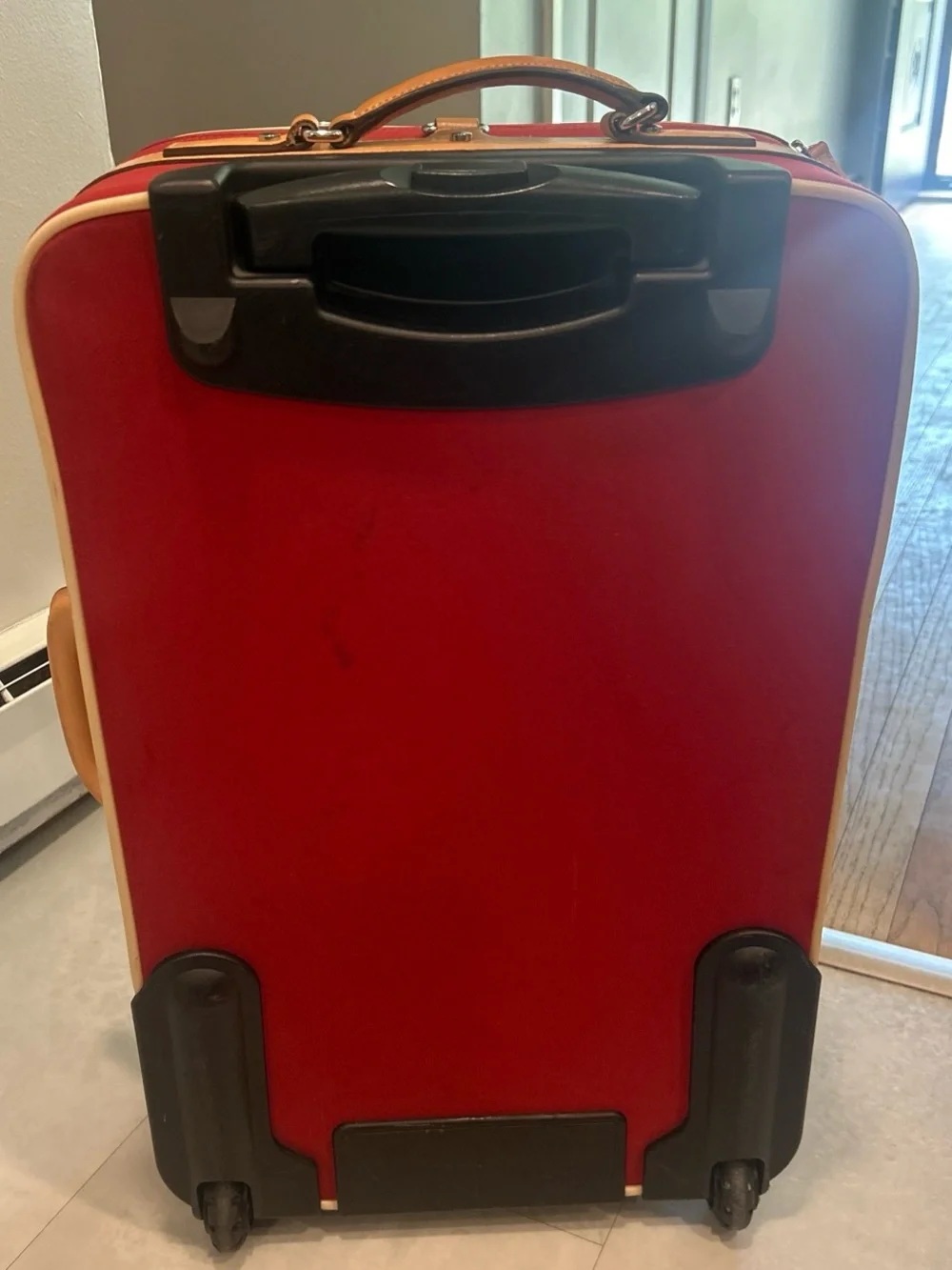 Coach rolling carry
